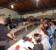 CURSO CONTANDO HISTÓRIAS COLORINDO VIDAS - LINHARES - TURMA 8