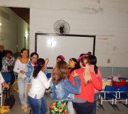 CURSO CONTANDO HISTÓRIAS COLORINDO VIDAS - LINHARES - TURMA 8