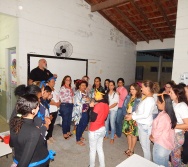CURSO CONTANDO HISTÓRIAS COLORINDO VIDAS - LINHARES - TURMA 8