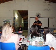 CURSO CONTANDO HISTÓRIAS COLORINDO VIDAS - LINHARES - TURMA 8