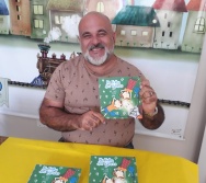 LANÇAMENTO DO LIVRO NTV - PARE OLHE E ESCUTE