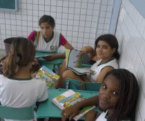 CUIDA DE MIM - ENFRENTAMENTO AO BULLYING ESCOLAR - EMEF CIDADE POMAR