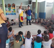 COLORIR - PROJETO CONTANDO HISTÓRIAS COLORINDO VIDAS - UMEI VILA VELHA