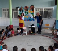 COLORIR - PROJETO CONTANDO HISTÓRIAS COLORINDO VIDAS - UMEI VILA VELHA