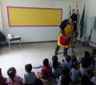 CONTAÇÃO DE HISTÓRIA NA UMEI MARIA DA GLÓRIA RAUTA - VILA VELHA