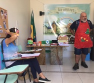 CURSO CONTANDO HISTÓRIAS COLORINDO VIDAS - RESGATE DA LUDICIDADE E TÉCNICAS P/ CONTAR HISTÓRIA
