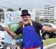 PARTICIPAÇÃO DO COLORIR NA FEIRA LITERÁRIA DO ES - PARE OLHE E ESCUTE!