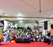 PARTICIPAÇÃO DO COLORIR NA FEIRA LITERÁRIA DO ES - PARE OLHE E ESCUTE!