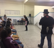 COLORIR - CONTAÇÃO DE HISTÓRIA NA ESCOLA JORGE AMADO - NOVA CARAPINA II