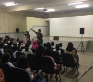 COLORIR - CONTAÇÃO DE HISTÓRIA NA ESCOLA JORGE AMADO - NOVA CARAPINA II