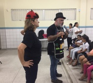 COLORIR - CONTAÇÃO DE HISTÓRIA NA ESCOLA JORGE AMADO - NOVA CARAPINA II