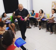 CURSO CONTANDO HISTÓRIAS COLORINDO VIDAS 