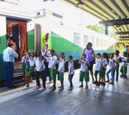 NA TRILHA DOS VALORES - AULA DE CAMPO - TREM