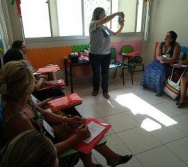 CURSO CONTANDO HISTÓRIAS COLORINDO VIDAS I - ENCONTRO 2 