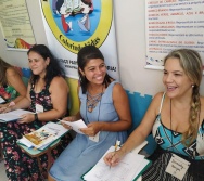 Curso Contando Histórias Colorindo Vidas - O resgate da ludicidade. (Turma de Abril)