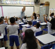 DIA DE SENSIBILIZAÇÃO DO MATUTINO DA ESCOLA ADILSON DA SILVA CASTRO - VITÓRIA (BULLYING)