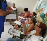 SEGUNDA AULA DO CURSO CONTANDO HISTÓRIAS COLORINDO VIDAS - TURMA 5/2019.