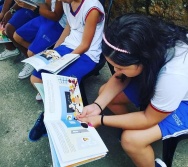 RITA SANTOS E EUGÊNIO FERNANDES LANÇAM O LIVRO SOMOS TODOS COLORIDOS