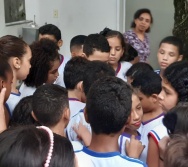 RITA SANTOS E EUGÊNIO FERNANDES LANÇAM O LIVRO SOMOS TODOS COLORIDOS