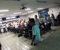 PALESTRA INTERATIVA NO SENAC - VILA VELHA COM ADOLESCENTES APRENDIZES - VESPERTINO