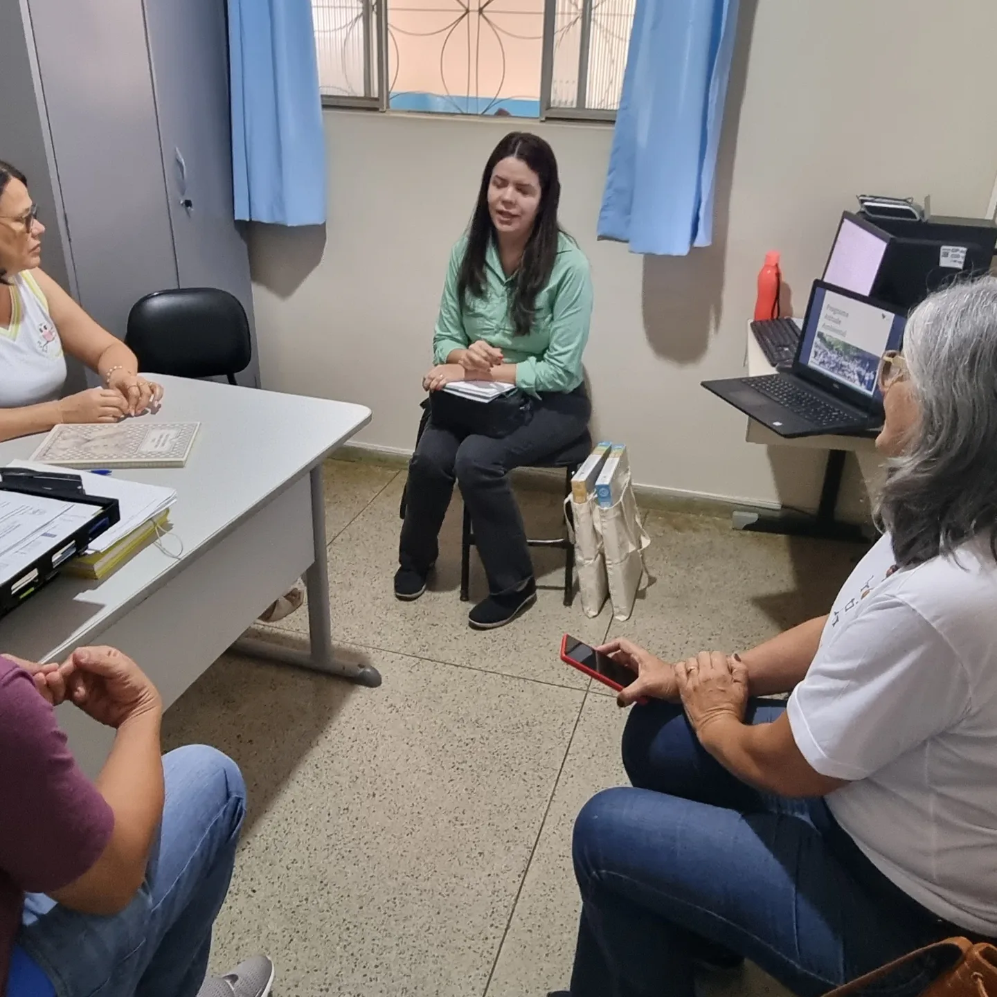 PROGRAMA ATITUDE AMBIENTAL - SÉRIES INICIAIS EM AÇÃO MINAS GERAIS E INTERIOR DO ES - APRESENTAÇÃO