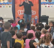 PROJETO COLORIR SUSTENTÁVEL - SHOW COM TURMA DO FREDERICO - ETAPA PEQUENOS COLETORES