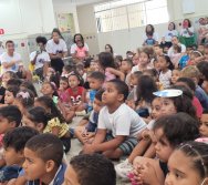 PROJETO COLORIR SUSTENTÁVEL - SHOW COM TURMA DO FREDERICO - ETAPA PEQUENOS COLETORES