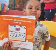 COLORIR SUSTENTÁVEL  FECHAMENTO COM MAIS DE 130 NOVOS ESCRITORES - PEQUENOS ESCRITORES