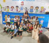 MAIS DE 400 CRIANÇAS FORAM CONTEMPLADAS COM LIVROS DOS CLÁSSICOS DA LITERATURA