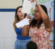 MAIS DE 400 CRIANÇAS FORAM CONTEMPLADAS COM LIVROS DOS CLÁSSICOS DA LITERATURA