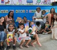 MAIS DE 400 CRIANÇAS FORAM CONTEMPLADAS COM LIVROS DOS CLÁSSICOS DA LITERATURA