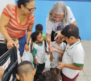 PROJETO COLORIR SUSTENTÁVEL - AS TURMAS VÃO ALIMENTAR AS MINHOCAS