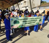 PAA - PASSEATA AMBIENTAL NA COMUNIDADE DE NAQUE - ESCOLA PEDRO FERNANDES