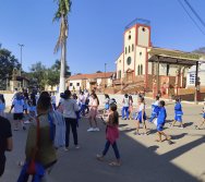 PAA - PASSEATA AMBIENTAL NA COMUNIDADE DE NAQUE - ESCOLA PEDRO FERNANDES