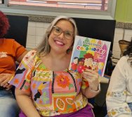 PROJETO APOIE - SEDU/CARIACICA - ES - COLORIR TRABALHANDO AS DIFERENÇAS COM PSICÓLOGOS E ASSISTENTES SOCIAIS