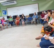 CONTANDO HISTÓRIAS COLORINDO VIDAS - PROJETO APOIE - PSICÓLOGOS E ASSISTENTES SOCIAIS (CARIACICA)