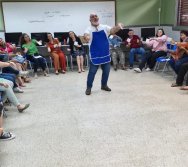 CONTANDO HISTÓRIAS COLORINDO VIDAS - PROJETO APOIE - PSICÓLOGOS E ASSISTENTES SOCIAIS (CARIACICA)