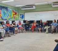 CONTANDO HISTÓRIAS COLORINDO VIDAS - PROJETO APOIE - PSICÓLOGOS E ASSISTENTES SOCIAIS (CARIACICA)