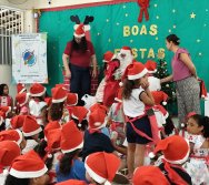 CHEGADA DE PAPAI NOEL - CMEI VERA CALMON