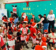 CHEGADA DE PAPAI NOEL - CMEI VERA CALMON