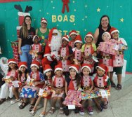 CHEGADA DE PAPAI NOEL - CMEI VERA CALMON