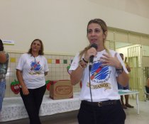 ESCOLA DE PAIS - MINHA CASA TAMBÉM É COLORIDA - CMEI CORA CORALINA