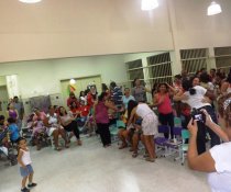 ESCOLA DE PAIS - MINHA CASA TAMBÉM É COLORIDA - CMEI CORA CORALINA