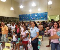 ESCOLA DE PAIS - MINHA CASA TAMBÉM É COLORIDA - CMEI CORA CORALINA