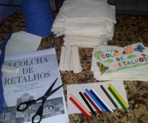CURSO DE APRIMORAMENTO DE PROFESSORES - CMEI CORA CORALINA - ATIVIDADE COLCHA DE RETALHOS
