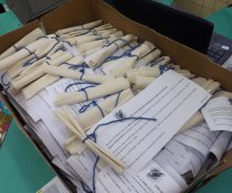 CURSO DE APRIMORAMENTO DE PROFESSORES - CMEI CORA CORALINA - ATIVIDADE COLCHA DE RETALHOS