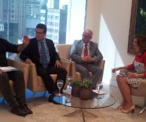 ESPECIALISTAS DA EDUCAÇÃO FALAM SOBRE A VIOLÊNCIA NA ESCOLA NO PROGRAMA FALA ES - TV VITÓRIA - RECORD