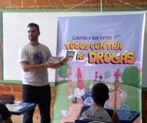SENSIBILIZAÇÃO AOS ALUNOS DOS 5º E 6º ANOS PARA IMPLANTAÇÃO DO COLORIR SUSTENTÁVEL - CARIACICA