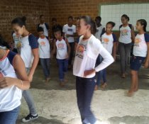 SENSIBILIZAÇÃO AOS ALUNOS DOS 5º E 6º ANOS PARA IMPLANTAÇÃO DO COLORIR SUSTENTÁVEL - CARIACICA