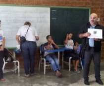 SENSIBILIZAÇÃO AOS ALUNOS DOS 5º E 6º ANOS PARA IMPLANTAÇÃO DO COLORIR SUSTENTÁVEL - CARIACICA